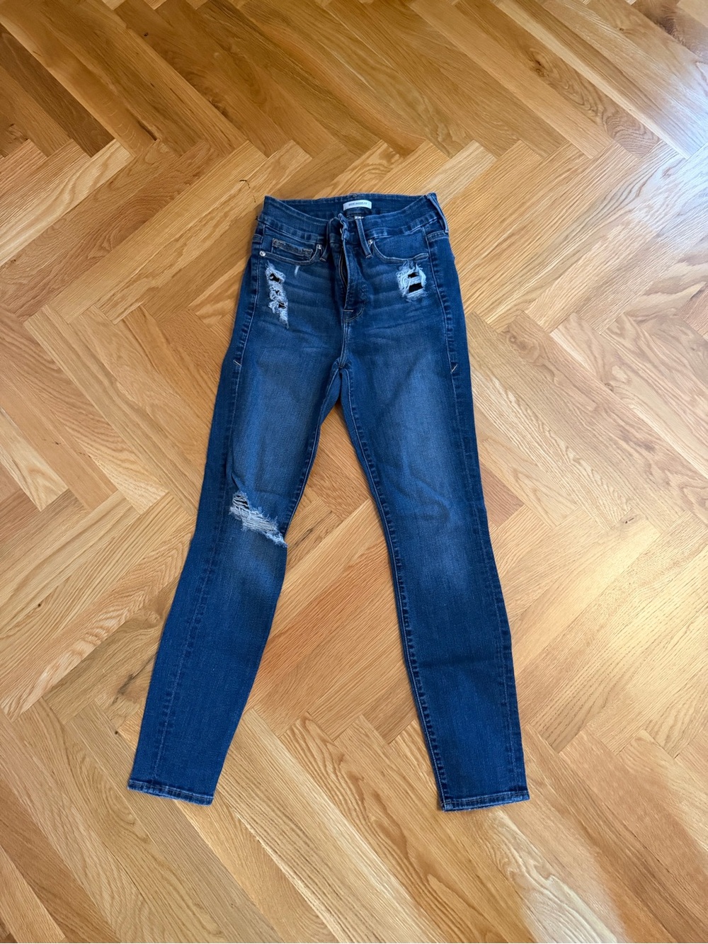 Dark Blue Distressed Women's Skinny Jeans